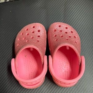 CROCS Sparkly Pink